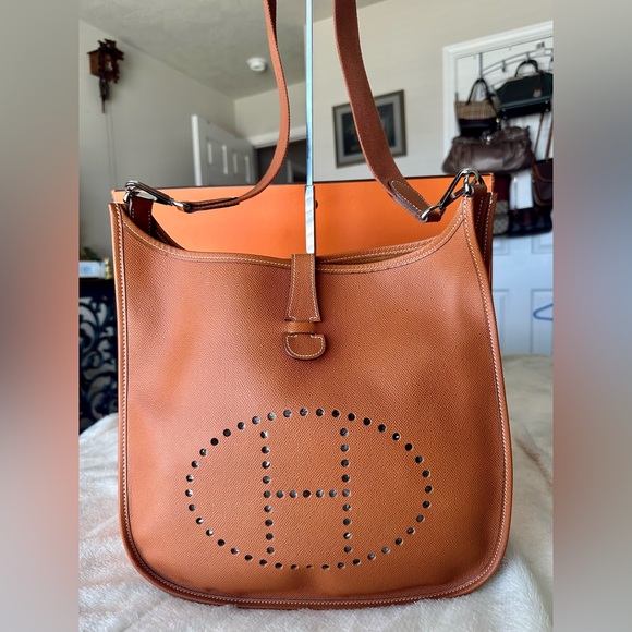 HERMÈS Evelyne GM - Picture 2 of 16